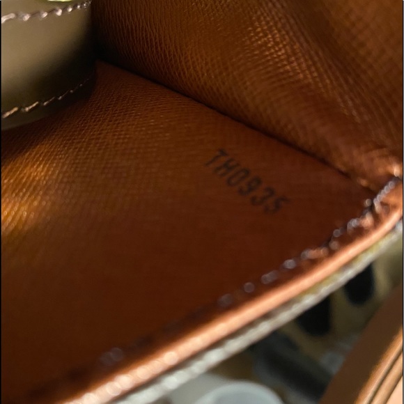 Louis Vuitton vintage boho bag - Picture 10 of 10